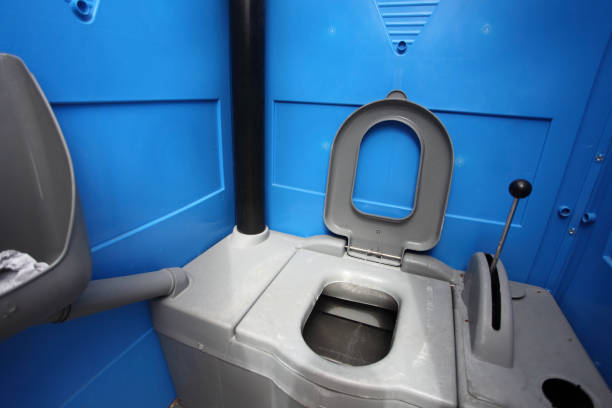 Portable Toilet Options We Offer in East Hampton North, NY